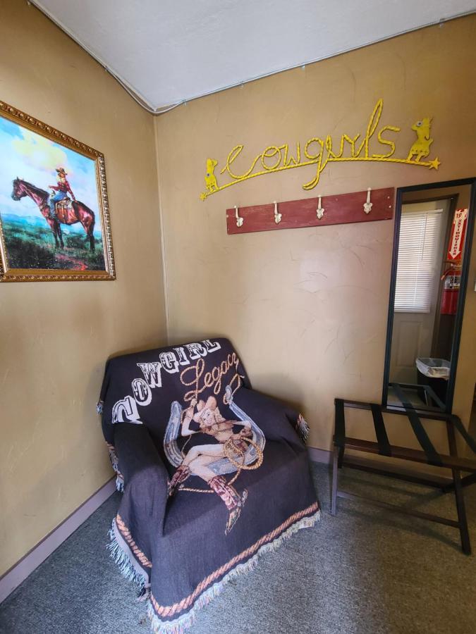 Buffalo Girls Hotel แคนตัน ภายนอก รูปภาพ